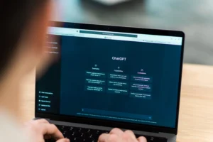 usar ChatGPT si sos community manager